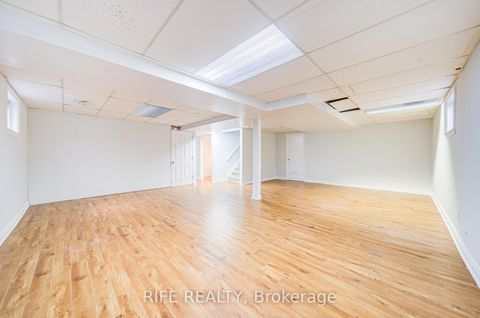 Photo 40 at 17 Bramble Drive, Don Mills, Toronto
