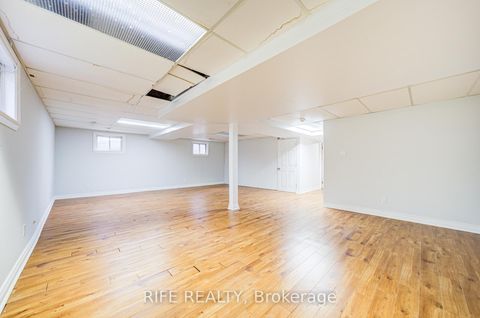 Photo 41 at 17 Bramble Drive, Don Mills, Toronto