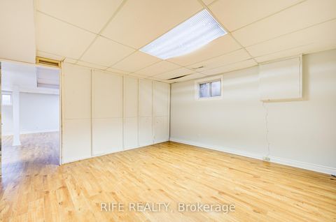 Photo 43 at 17 Bramble Drive, Don Mills, Toronto