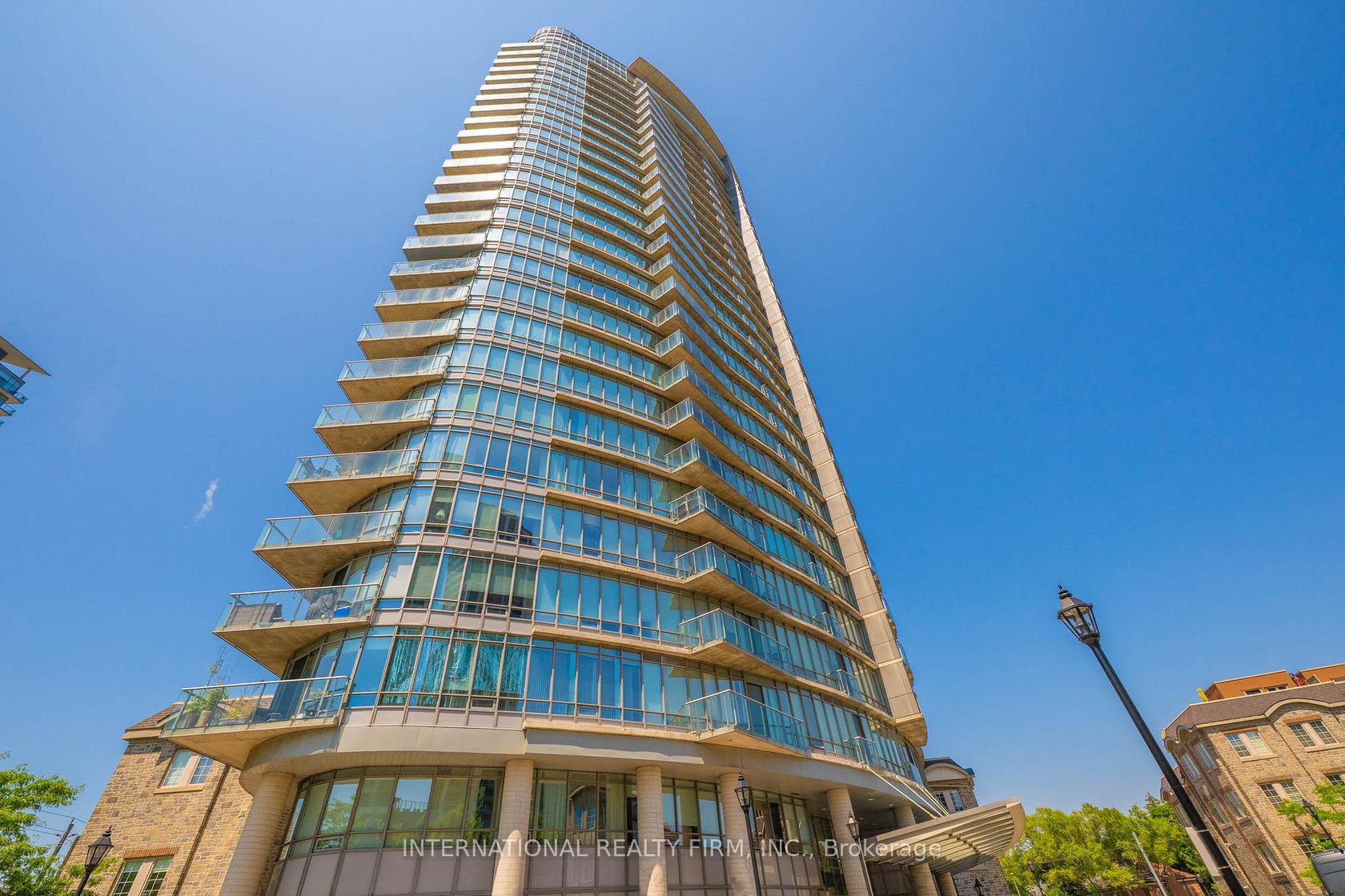 511 - 15 Windermere Avenue, Swansea, Toronto 
