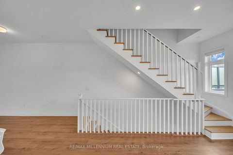 Photo 13 at 3051 Trailside Drive, GO Glenorchy, Oakville