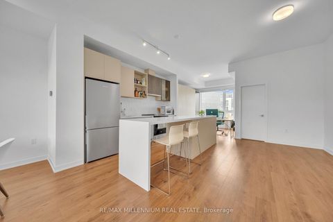 Photo 16 at 3051 Trailside Drive, GO Glenorchy, Oakville