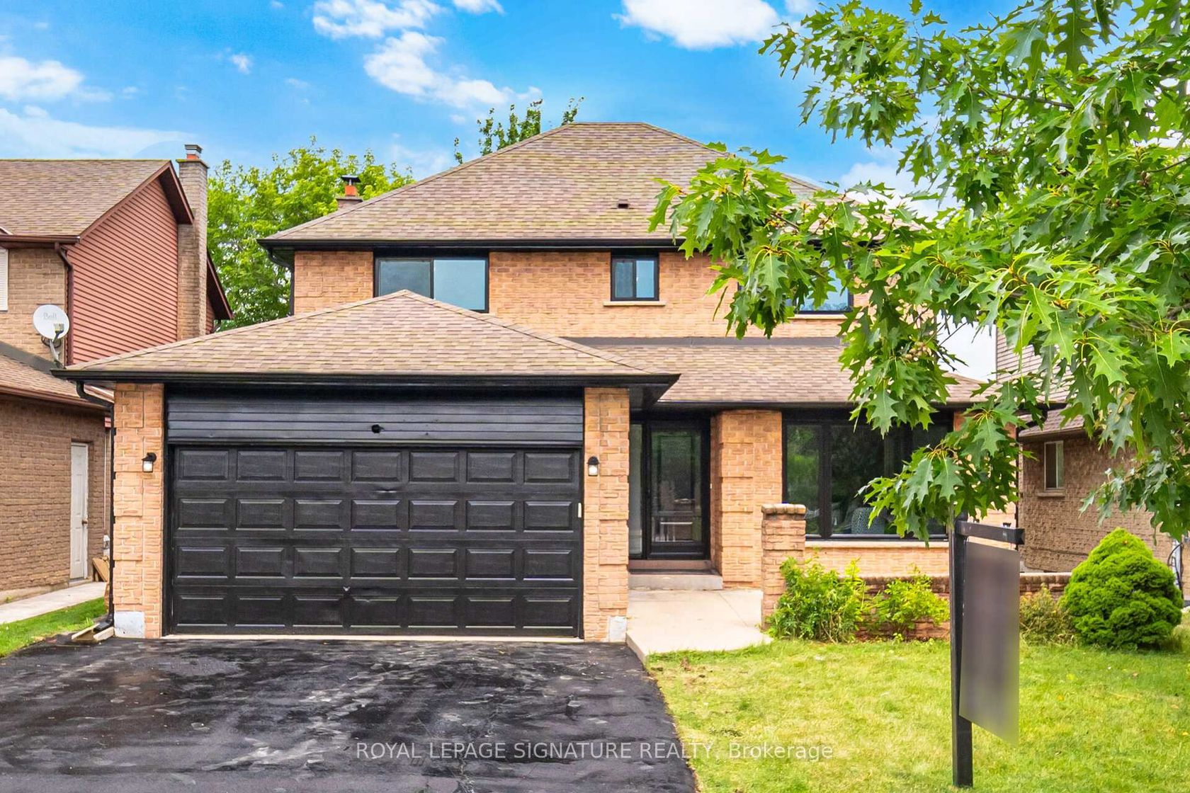 2392 Arnold Crescent, Brant Hills, Burlington by Loree Meneguzzi Real Estate 2392 Arnold Crescent, Brant Hills, Burlington
