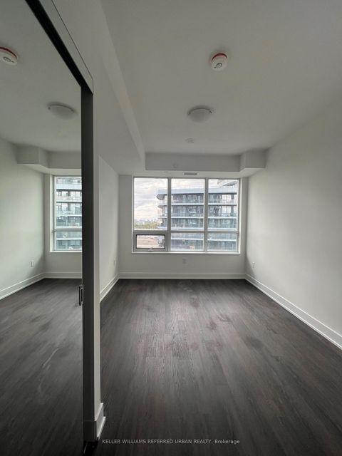 Photo 12 at 707 - 2 Teagarden Court N, Willowdale East, Toronto