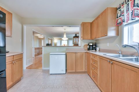 Photo 11 at 77 Sun King Crescent, Shore, Barrie