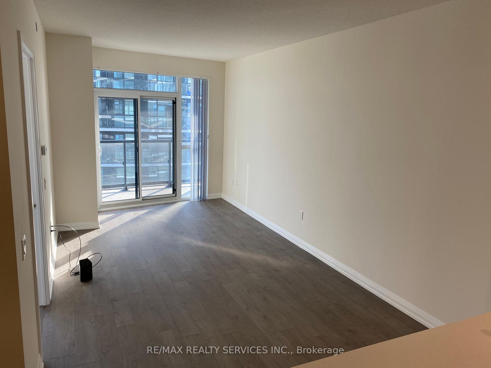 1215 - 35 Watergarden Drive W, Hurontario, Mississauga 
