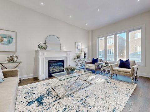 Photo 7 at 19 Aida Place, Oak Ridges, Richmond Hill