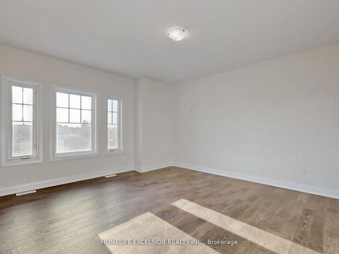 Photo 32 at 19 Aida Place, Oak Ridges, Richmond Hill