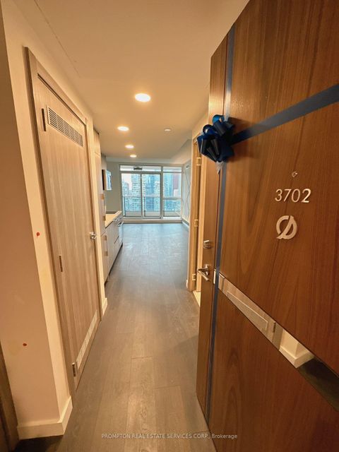 Photo 18 at 3702 - 38 Widmer Street, Waterfront Communities C1, Toronto