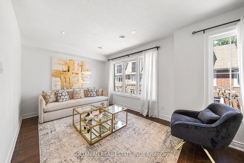 Photo 14 at 25 Slingsby Lane, Willowdale East, Toronto