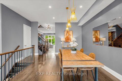 Photo 3 at 28 Crestridge Drive, Patterson, Vaughan