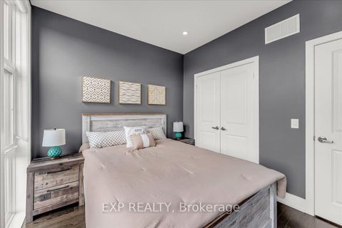 Photo 21 at 28 Crestridge Drive, Patterson, Vaughan