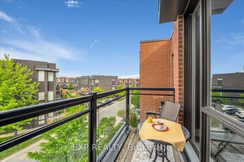 Photo 25 at 28 Crestridge Drive, Patterson, Vaughan