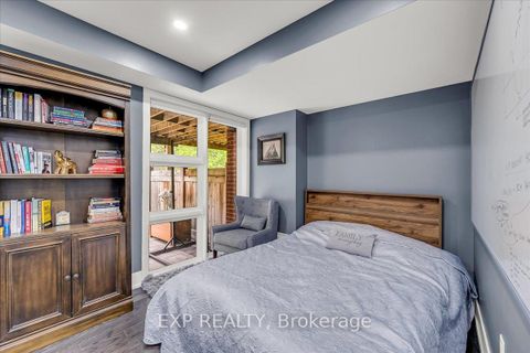 Photo 26 at 28 Crestridge Drive, Patterson, Vaughan