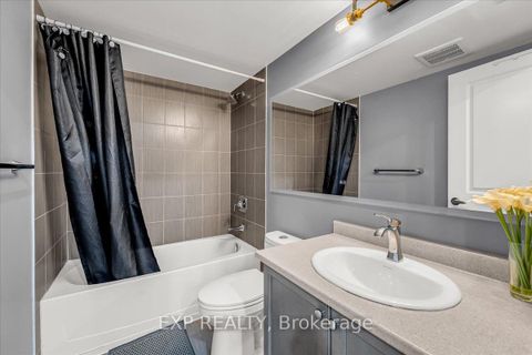 Photo 27 at 28 Crestridge Drive, Patterson, Vaughan