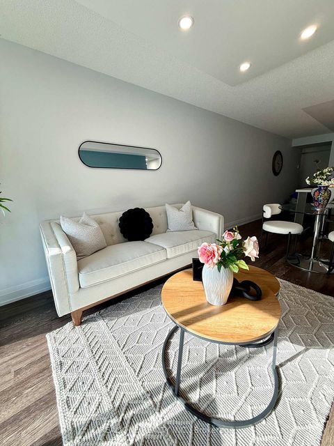 Photo 3 at 904W - 565 Wilson Avenue, Clanton Park, Toronto