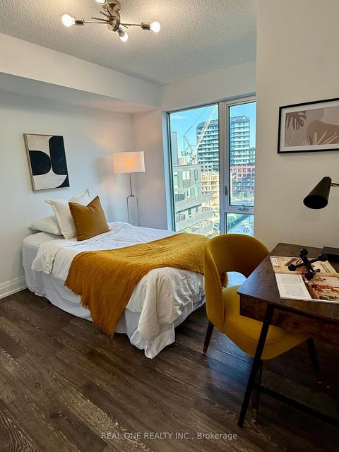 Photo 7 at 904W - 565 Wilson Avenue, Clanton Park, Toronto