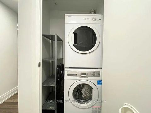 Photo 12 at 904W - 565 Wilson Avenue, Clanton Park, Toronto