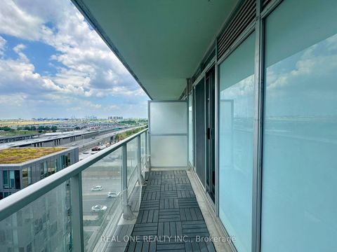 Photo 13 at 904W - 565 Wilson Avenue, Clanton Park, Toronto