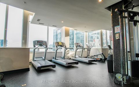 Photo 12 at 929 - 250 Wellington Street W, Waterfront Communities C1, Toronto