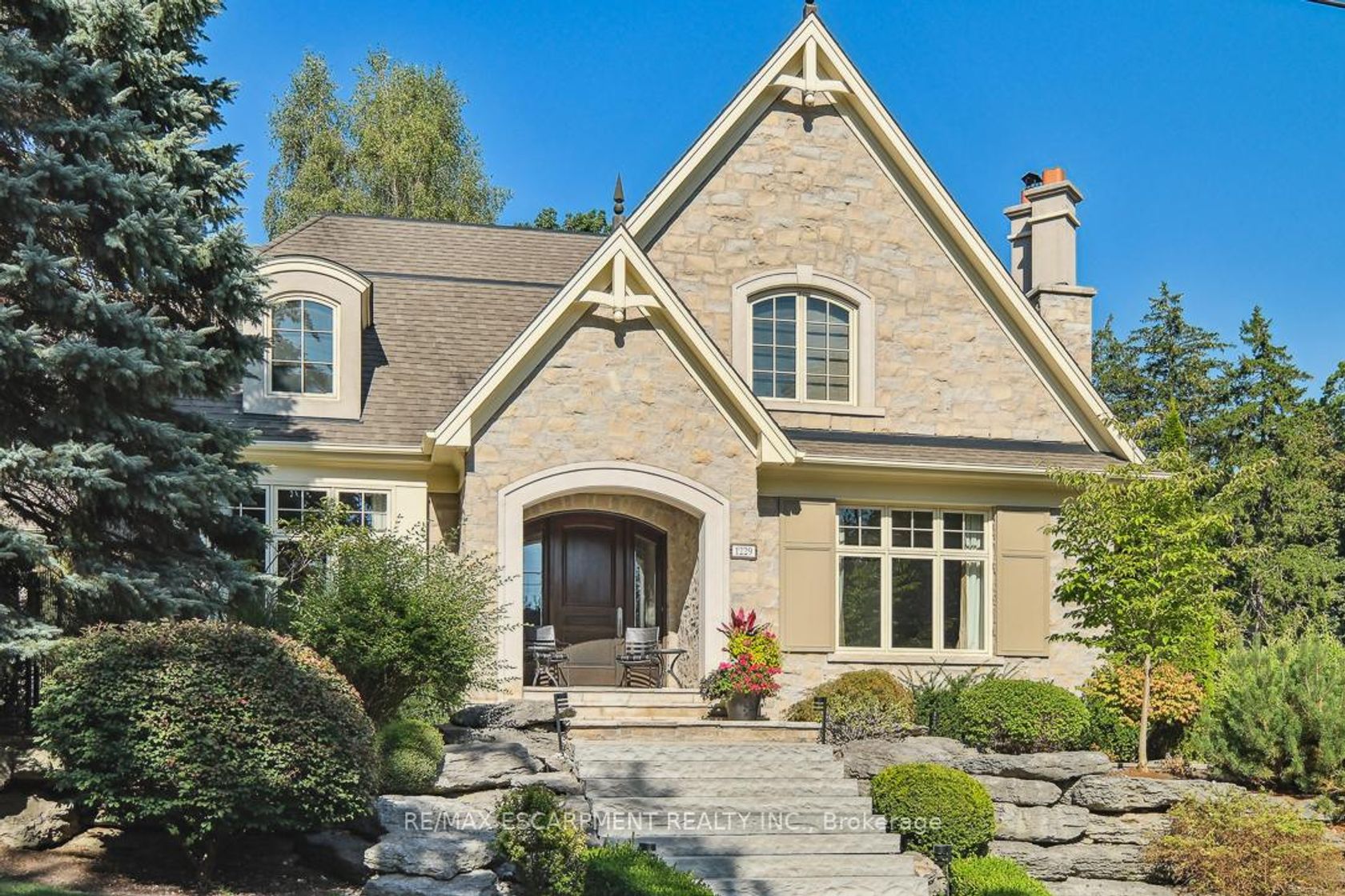 1229 Minaki Road, Mineola, Mississauga 