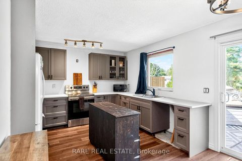 Photo 5 at 9 Parkway Drive, New Lowell, Clearview Photo 5 at 9 Parkway Drive, New Lowell, Clearview