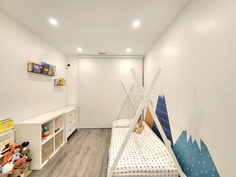 Photo 9 at 102 - 55 Bamburgh Circle, Steeles, Toronto