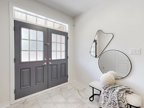 Photo 3 at 2 - 108 Dunlop Street, Crosby, Richmond Hill