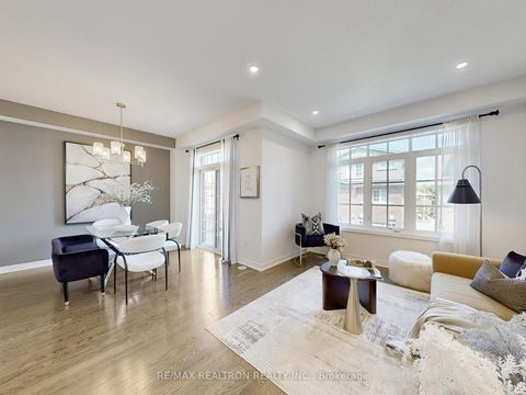 Photo 6 at 2 - 108 Dunlop Street, Crosby, Richmond Hill