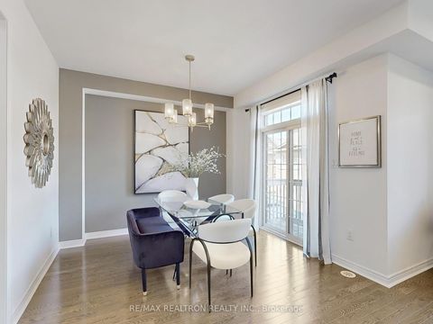 Photo 12 at 2 - 108 Dunlop Street, Crosby, Richmond Hill