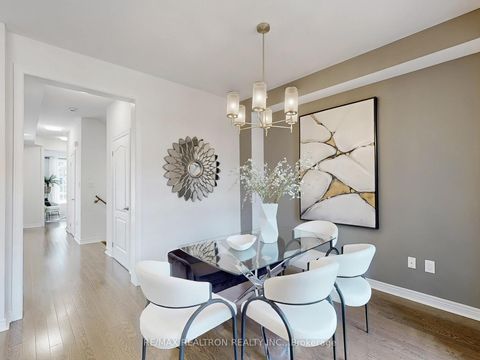 Photo 13 at 2 - 108 Dunlop Street, Crosby, Richmond Hill