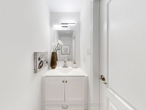 Photo 39 at 2 - 108 Dunlop Street, Crosby, Richmond Hill