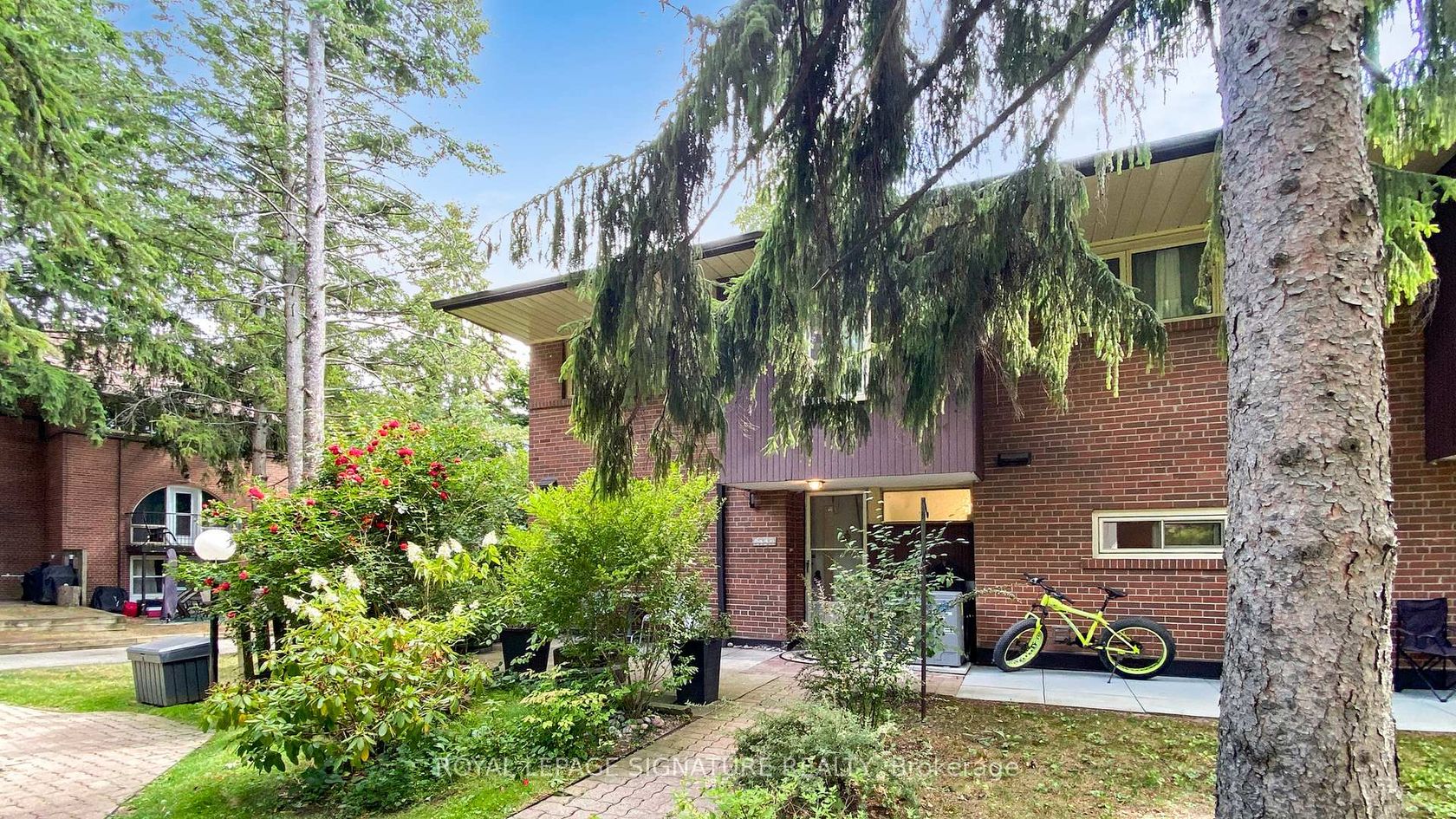 76 - 6 Esterbrooke Avenue, Don Valley Village, Toronto 
