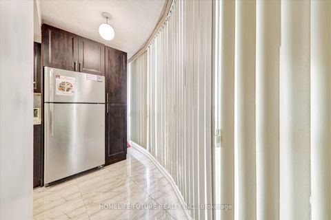 Photo 24 at 410 - 2550 Lawrence Avenue E, Dorset Park, Toronto