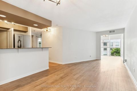 Photo 17 at 628 - 801 King Street W, Niagara, Toronto