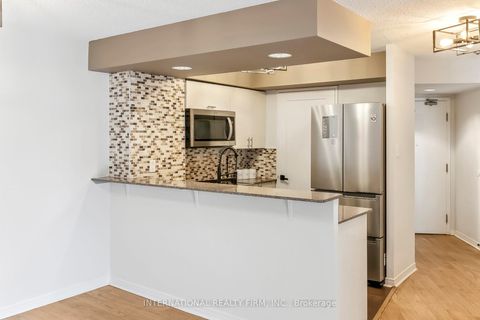 Photo 25 at 628 - 801 King Street W, Niagara, Toronto