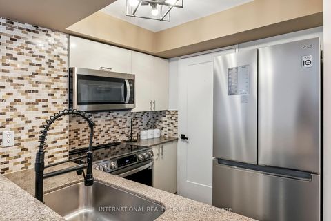Photo 30 at 628 - 801 King Street W, Niagara, Toronto