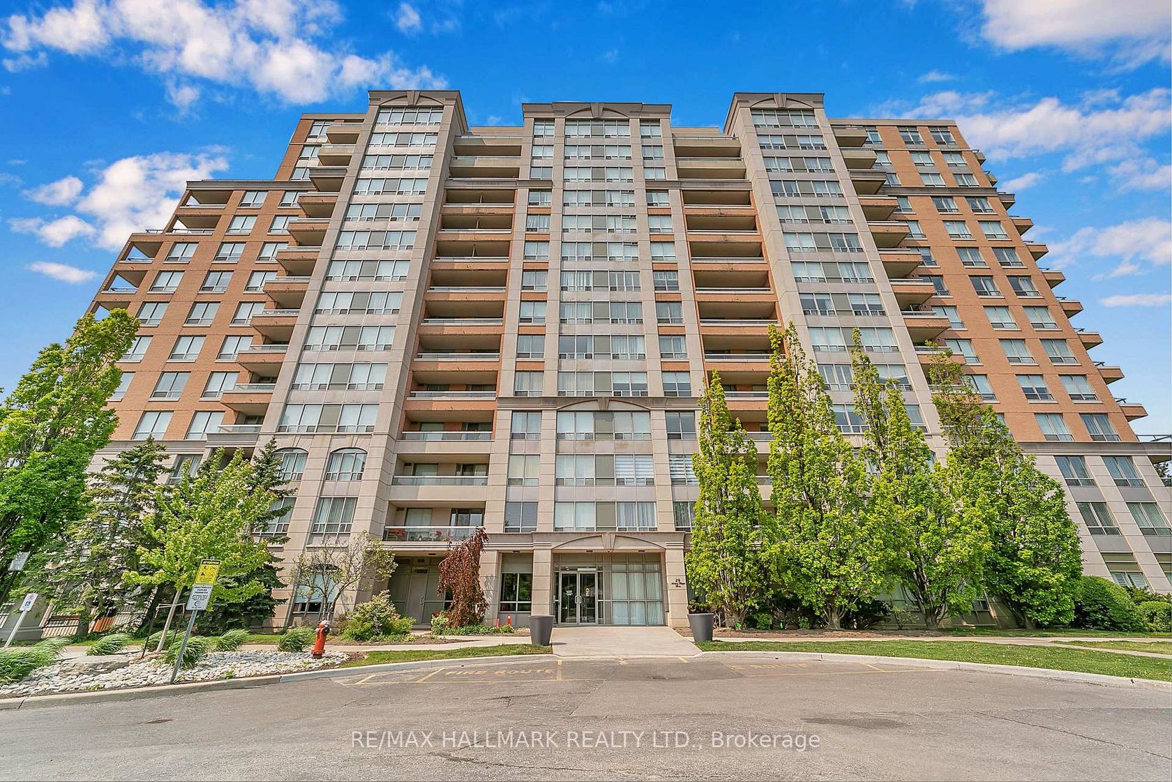 615 - 29 Northern Hts Drive N, Langstaff, Richmond Hill 