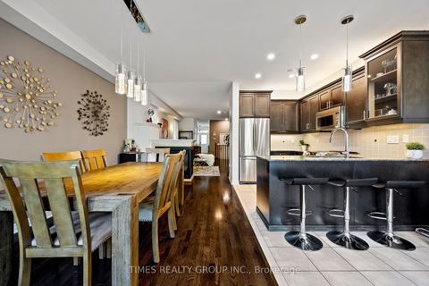 Photo 6 at 108 Sir Sanford Fleming Way, Patterson, Vaughan
