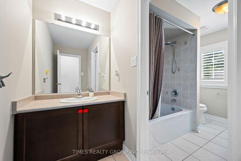 Photo 22 at 108 Sir Sanford Fleming Way, Patterson, Vaughan