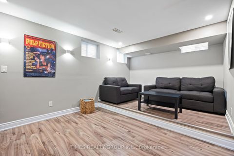 Photo 33 at 108 Sir Sanford Fleming Way, Patterson, Vaughan