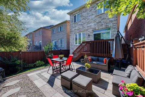 Photo 37 at 108 Sir Sanford Fleming Way, Patterson, Vaughan