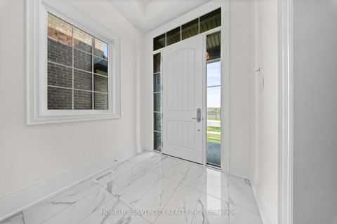 Photo 1 at 7 Tilden Street, Vellore Village, Vaughan