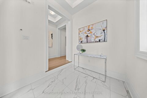 Photo 2 at 7 Tilden Street, Vellore Village, Vaughan