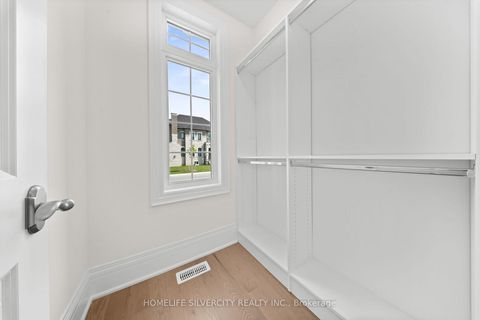 Photo 3 at 7 Tilden Street, Vellore Village, Vaughan