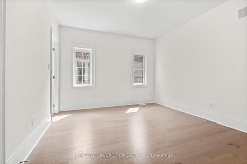 Photo 34 at 7 Tilden Street, Vellore Village, Vaughan