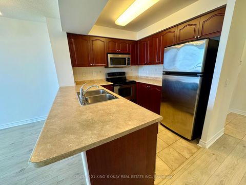 Photo 2 at 1008 - 330 Red Maple Road, Langstaff, Richmond Hill
