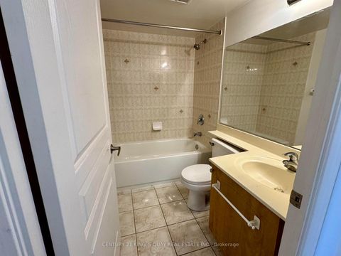 Photo 17 at 1008 - 330 Red Maple Road, Langstaff, Richmond Hill