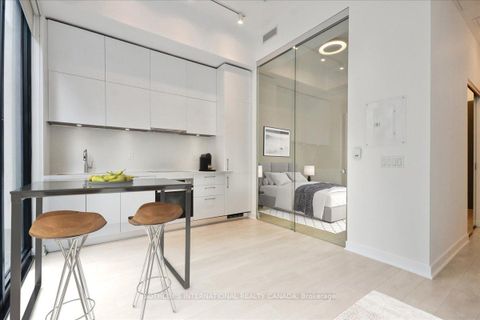 Photo 6 at 409 - 188 Cumberland Street, Annex, Toronto