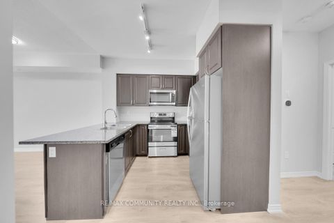 Photo 10 at 234 - 515 Kingbird Grove, Rouge E11, Toronto